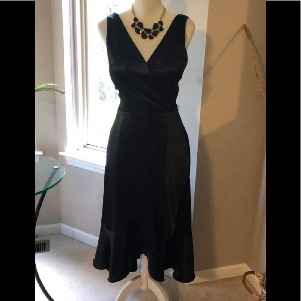 Trades ok! New Metaphor black satin dress